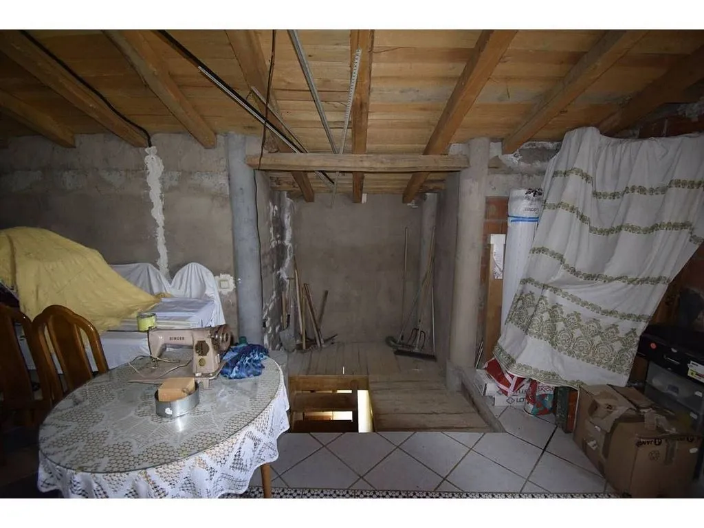 Pièces - Rustic House with Terraces in Valsemana