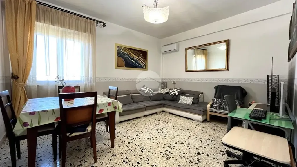 Elutuba - Bright Apartment with Balcony in Palermo
