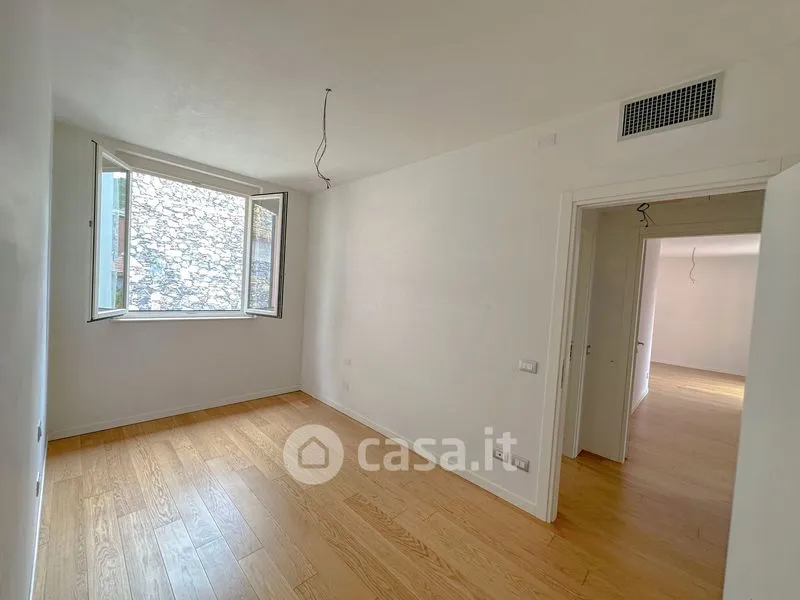 Toad - Triplex with Sea View in Lavagna