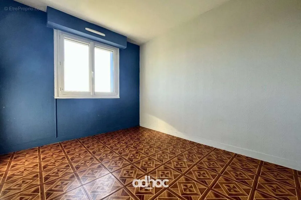 Toad - Apartment with Parking in Saint-Jean-Le-Blanc
