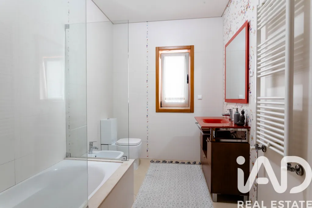 Salles de bain - T3 Apartment with Private Terrace in Pardilhó Centre