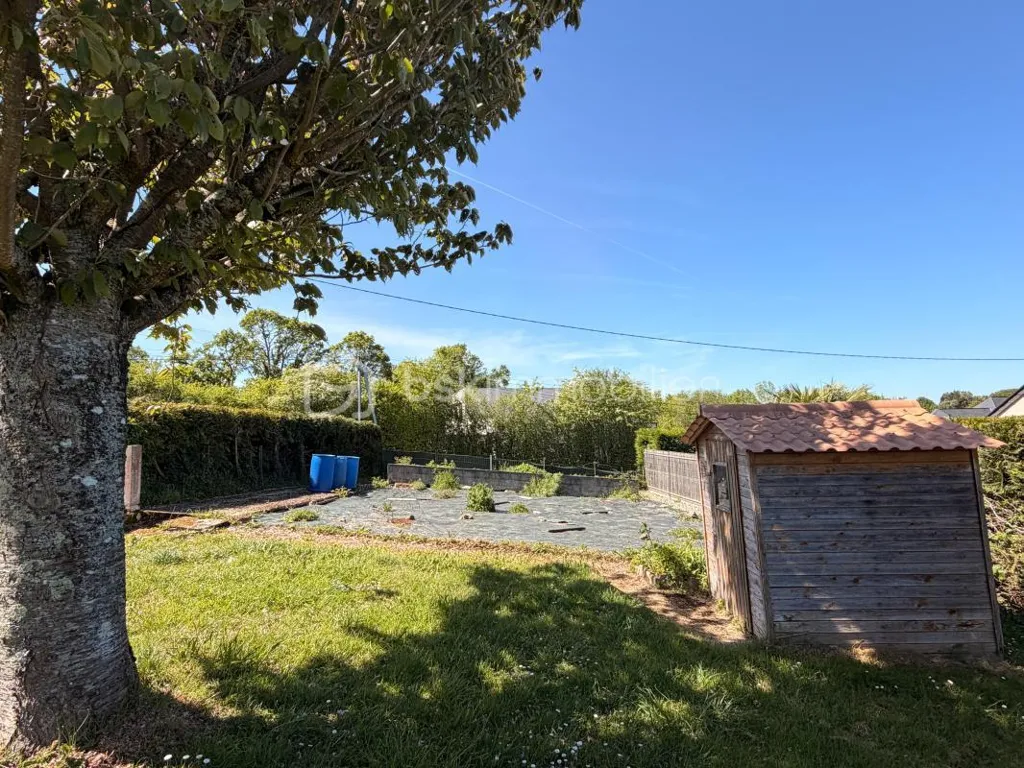 Aed - Ground Floor House with Garden in Hamlet