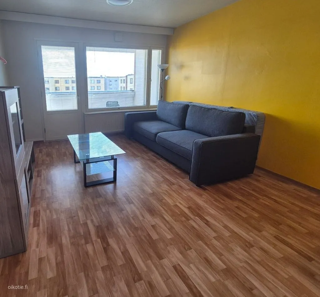 Soggiorno - 7th Floor Apartment with Balcony in Malmi, Helsinki