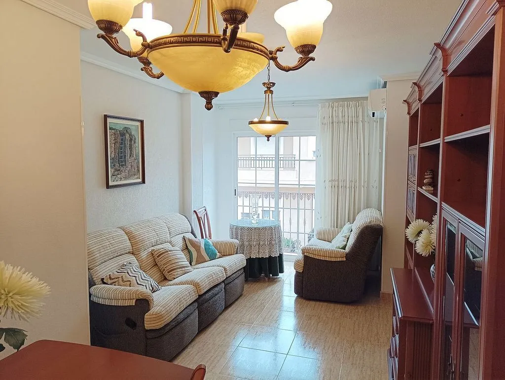Elutuba - Apartment with Terrace and Garage in Catral