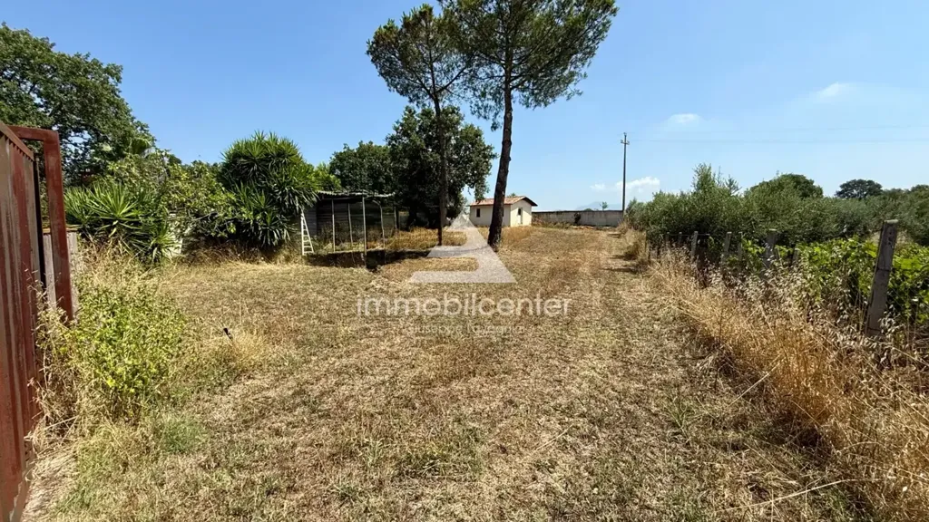 Aed - Rustic Monolocale with Garden in Ardea
