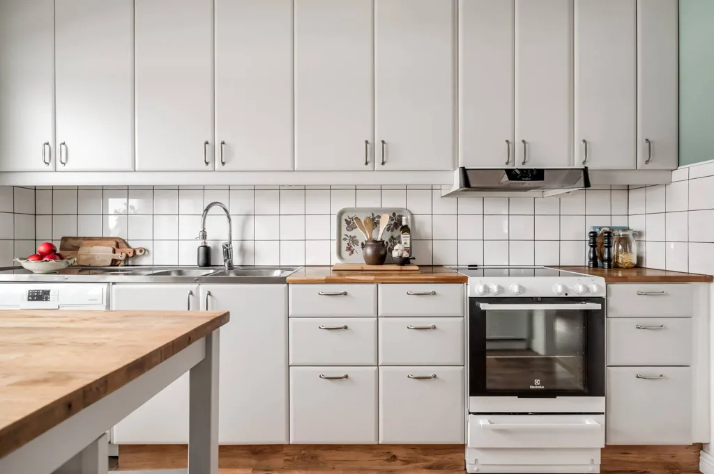 Cuisine - Apartment with Balcony in Bellevue