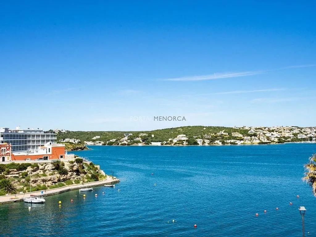 Renovated Flat with Harbour View in Es Castell