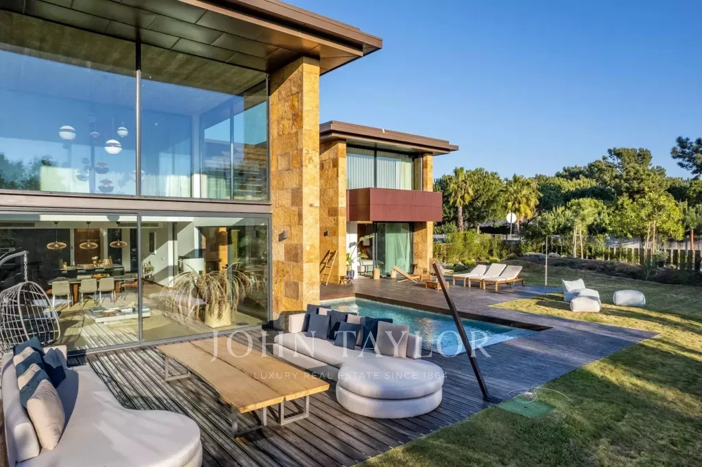 Pool - Modern Villa with Sea View in Troia Resort