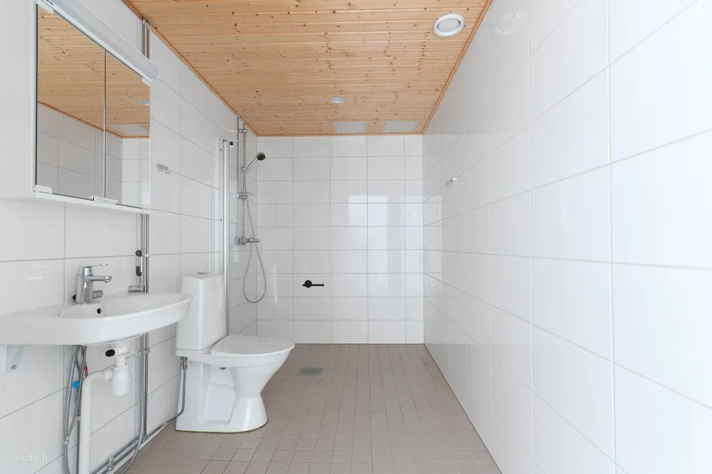 Salles de bain - Appartement 3 pièces à Jyväskylä