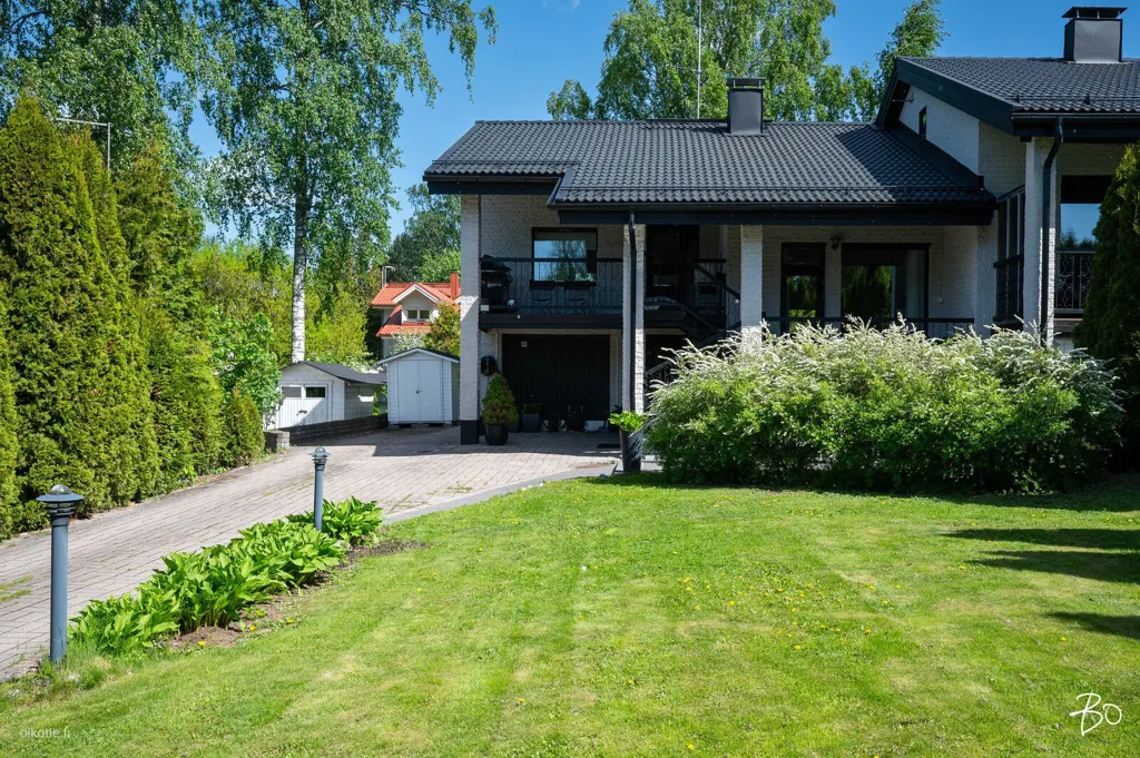 Aed - Renovated Parsonage with Sea View in Vartiokylä