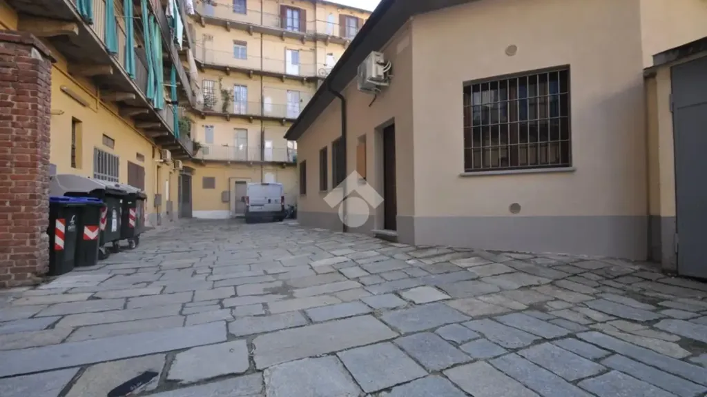 Garten - Two-Bedroom Flat in Historic Building, Turin