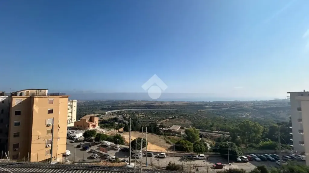Balcony - Four-Bedroom Apartment with Sea View in Agrigento