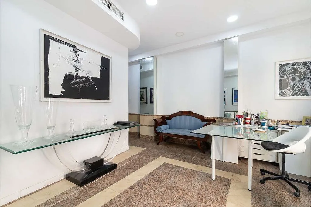 Bureau - Duplex Flat with A/C in Opañel
