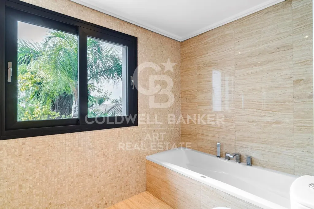 Salles de bain - Luxury Villa with Communal Pools in Marbella