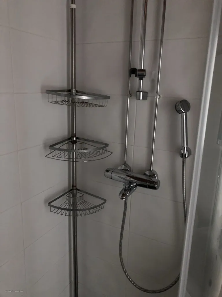 Salles de bain - Bright Apartment with Balcony in Heinola