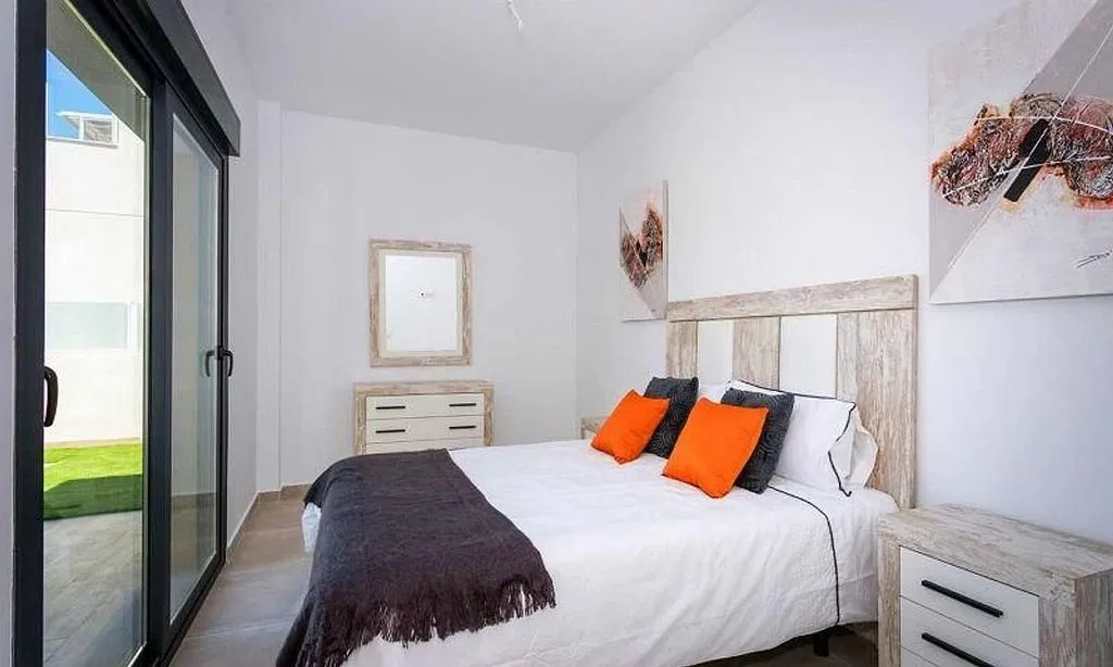 Chambres - New Villa with Pool in Daya Nueva