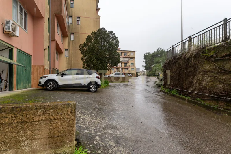Välivaade - Apartment with Garage in Caltagirone