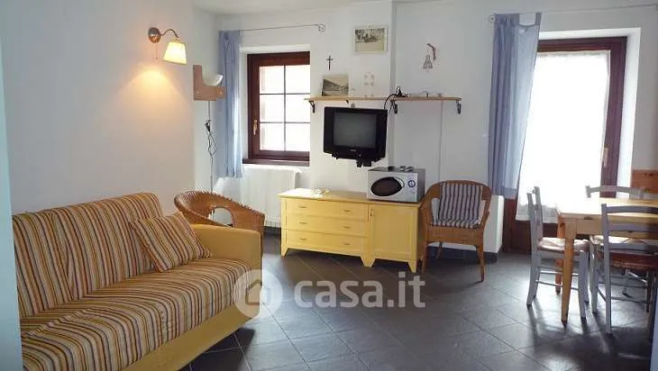 Living Room - Chalet Apartment with Panoramic Balcony in Valfurva