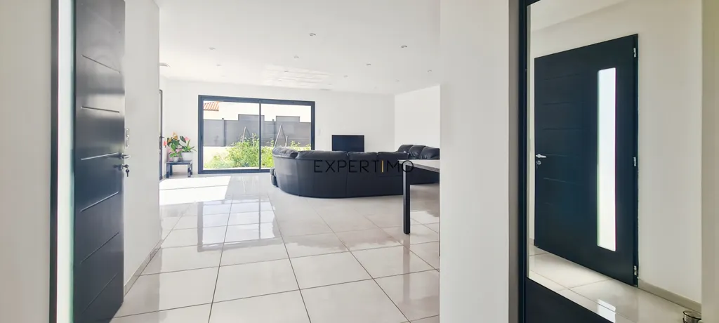 Elutuba - Single-Storey Villa with Pool in Narbonne
