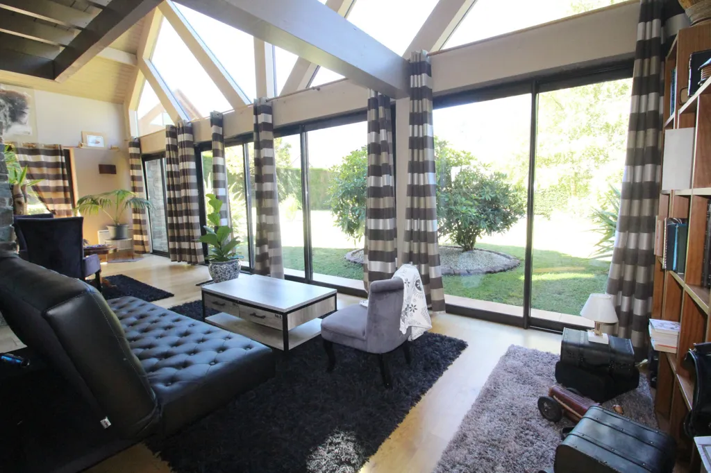Séjour - Villa avec Jardin et Terrasse près de Luchon