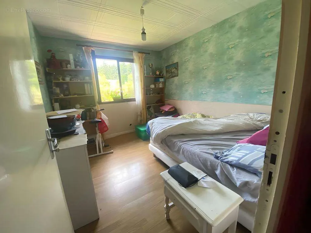 Chambres - Maison à Rénover avec Terrains à Bâtir à Rouen