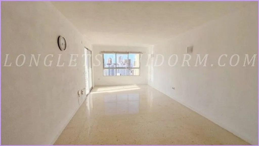 Esik - Apartment with Pool and Sea View in Benidorm