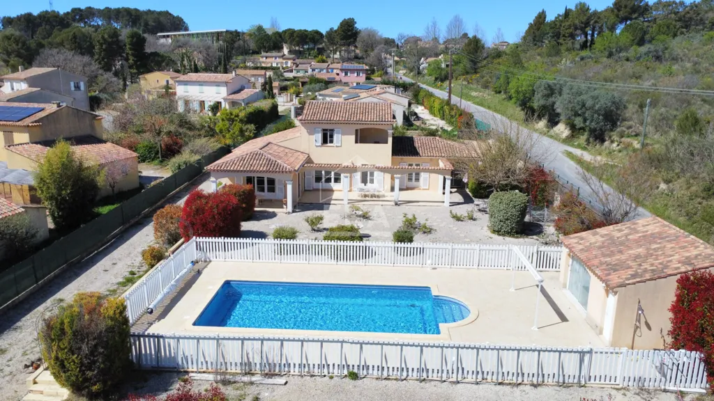 pool_area