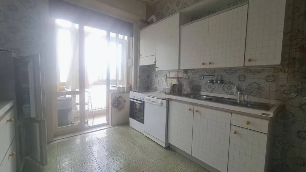 Köök - Luxury Penthouse with Triple Exposure in Naples
