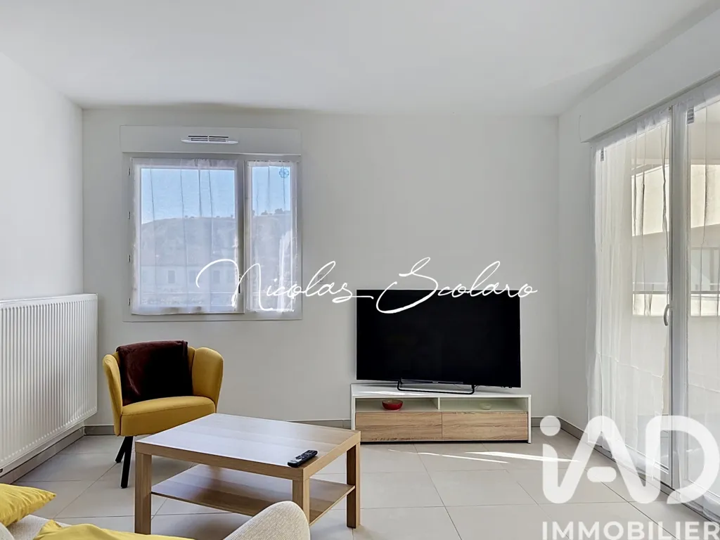 Elutuba - New T3 Apartment with Terrace in Cavaillon