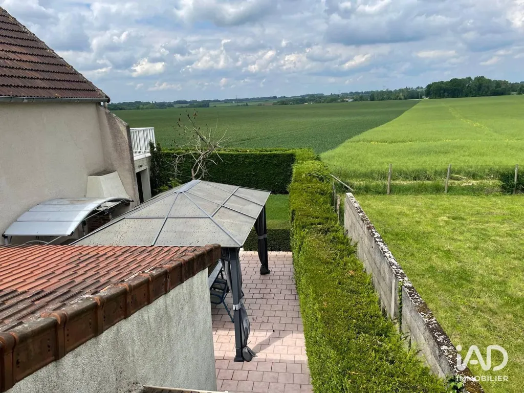 Aed - Villa with Pool in Rebais