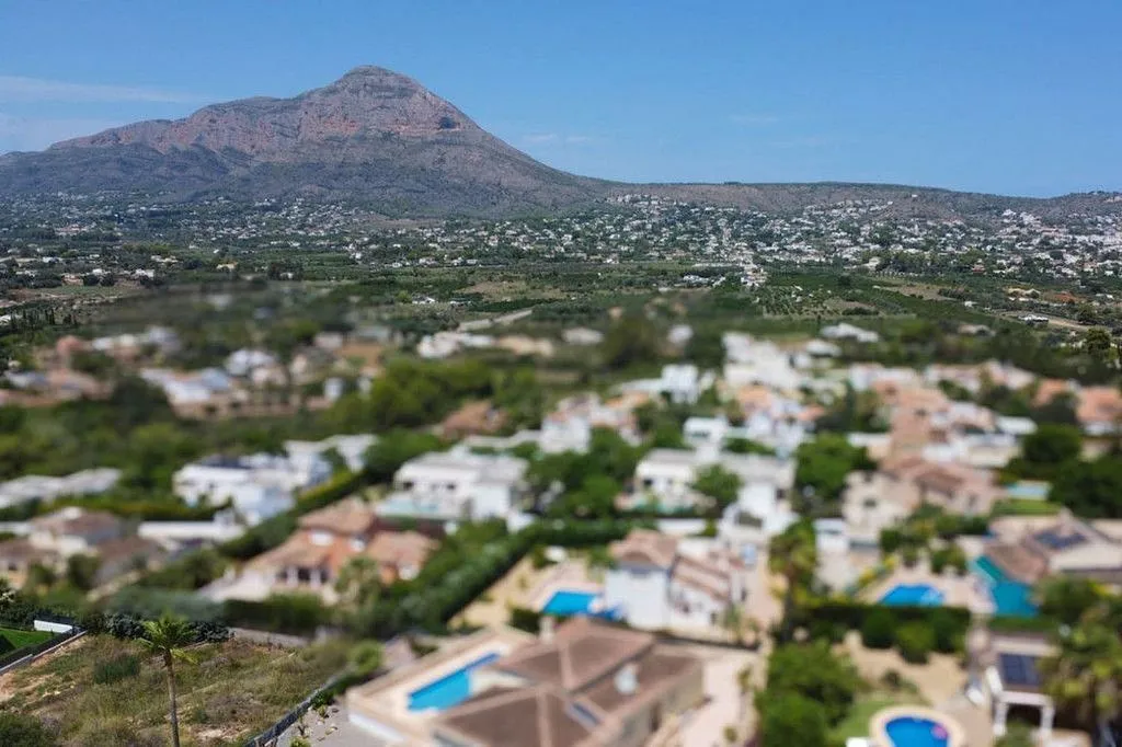 Newly Built Villa with Pool in Jávea