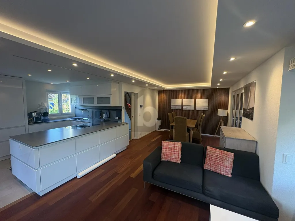 Köök - Renovated Duplex House with Garden in Winterthur