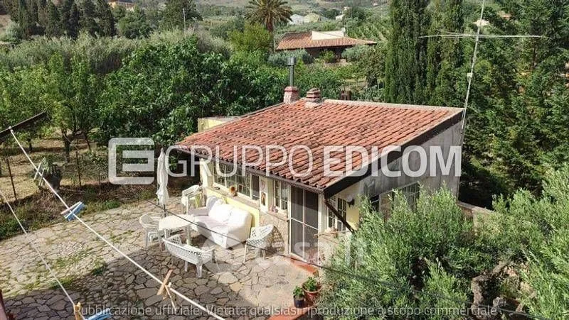 Õhuvaade - Auctioned Villa with Garden in Lucca Sicula