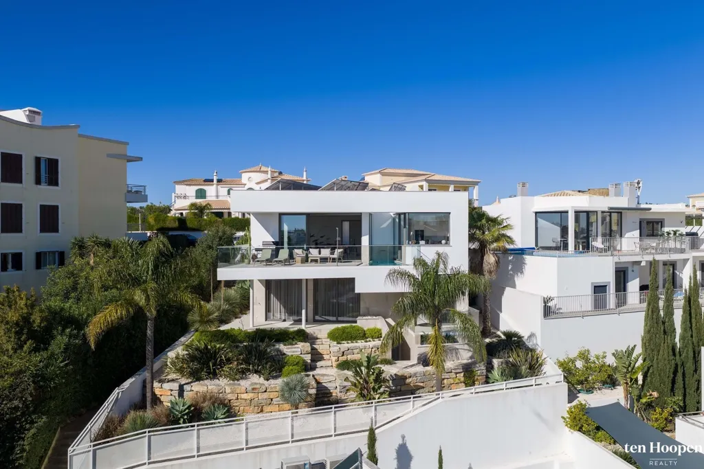 Vista aerea - Contemporary Villa with Ocean Views in Cerro das Mós