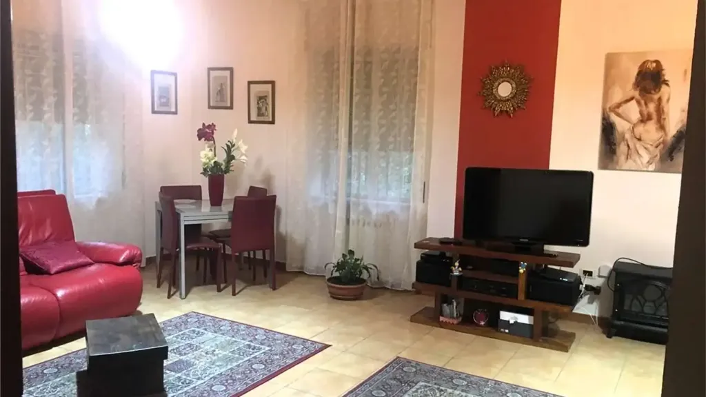 Elutuba - Rustic-Style Flat with Central Location in Cosenza