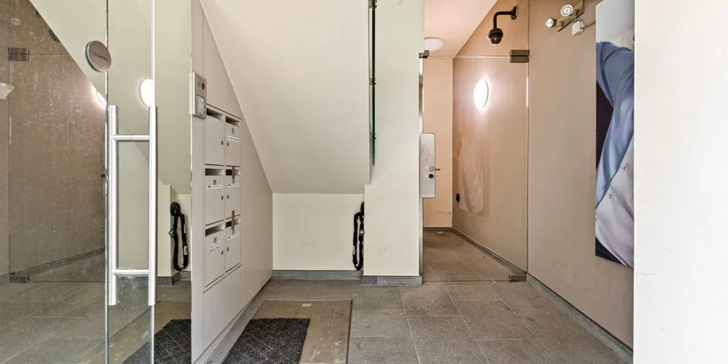 Entrée - Appartement en Alpenlandse Stijl avec Terrasse à Hasselt-Centre
