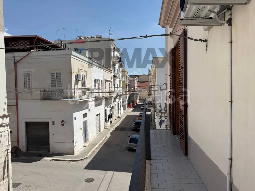6-toaline korter asukohas Manfredonia