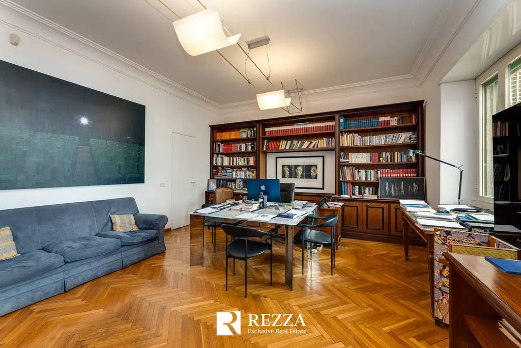 Bureau - Luxury Office with Terrace in Parioli, Rome