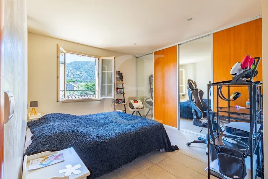 Chambres - Maison Contemporaine avec Piscine à Ménerbes
