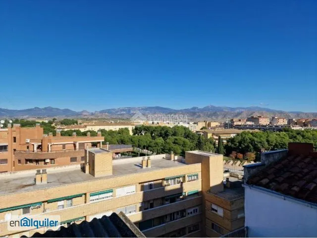 Rõdu - Student Flat with Balcony in Huesca