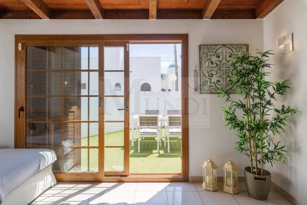 Magamistoad - Renovated Villa with Rooftop Terrace in Corralejo