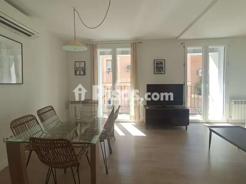 Salle à manger - Apartment with Balconies in Atocha, Madrid