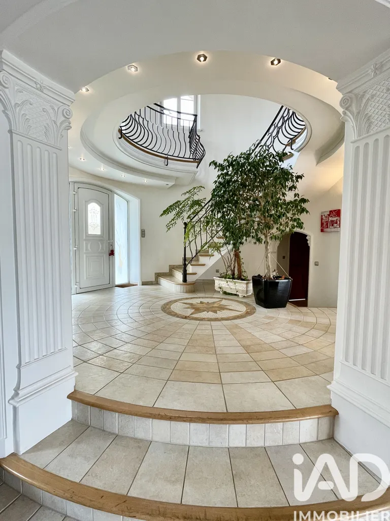 Entrée - Villa Moderne avec Vue Mer à Roquebrune-sur-Argens