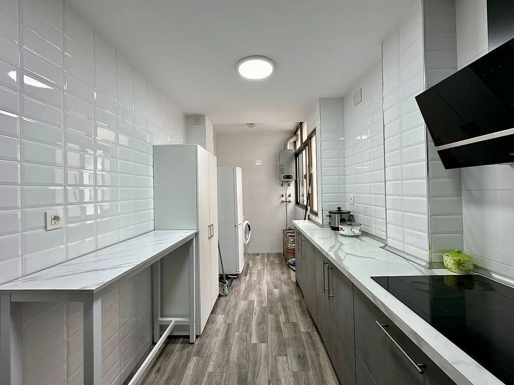 Köök - Apartment with Balcony in Motril Centre