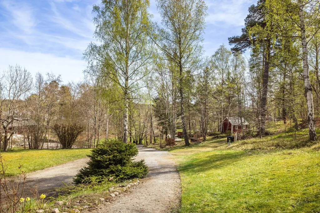 5-toaline maja asukohas Nacka kommun