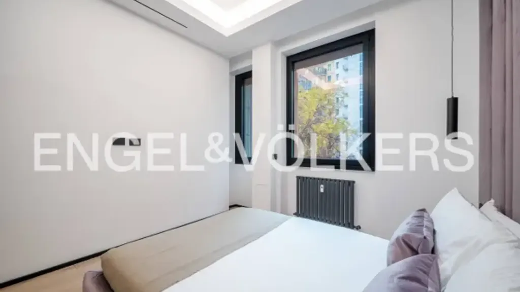 Chambres - Renovated Triplex with Balcony in Milan