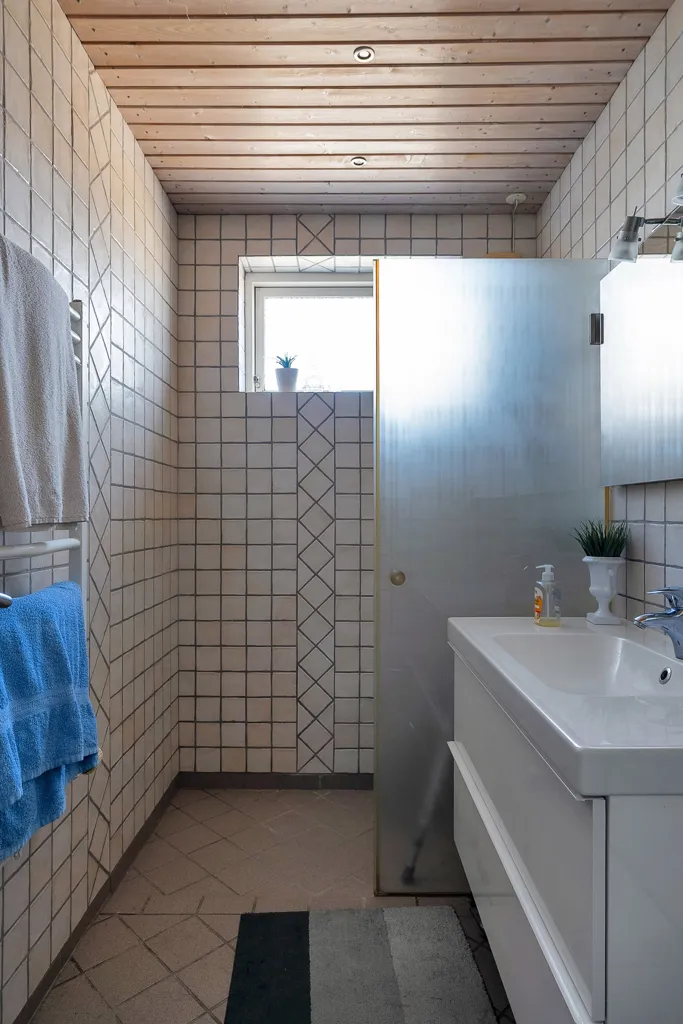 Vannitoad - Villa with Garden and High Lofted Cellar in Faaborg