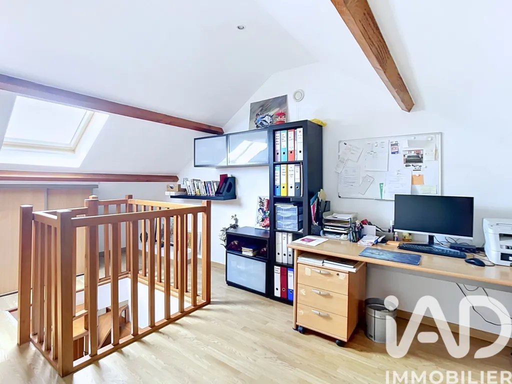 Maison 8 pièces à Sainte-Geneviève-des-Bois
