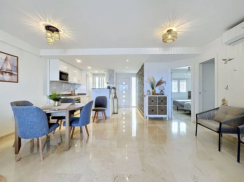 Söögituba - Apartment with Pool and Sea View in L'Albir