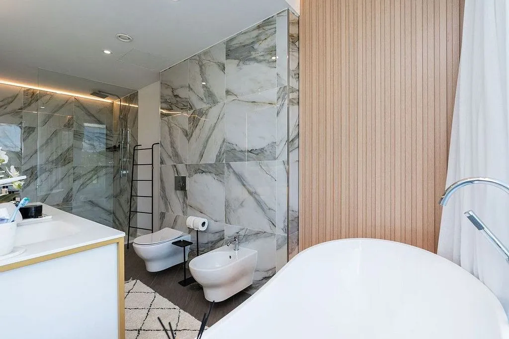 Salles de bain - Modern Villa with Pool in La Cala Resort